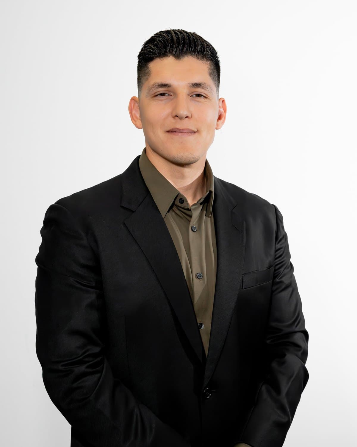 Marco Aguilera, Founder & Broker at MUVE Real Estate
