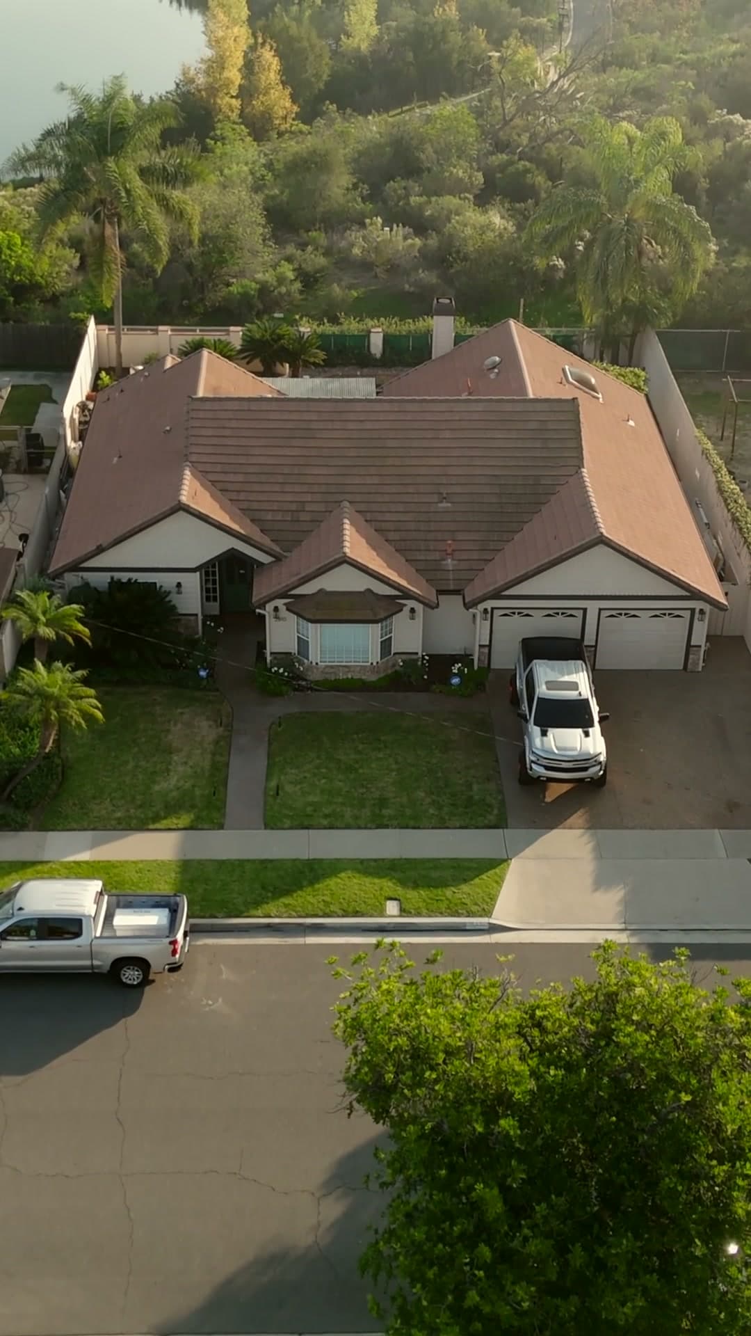 MUVE Real Estate video